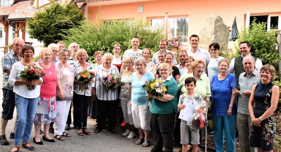 Gruppenfoto_Gästeehrung_2019
