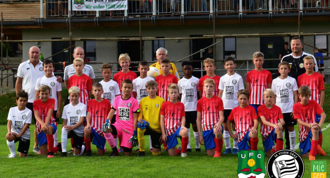 Miesenbach gegen SK Sturm (6)