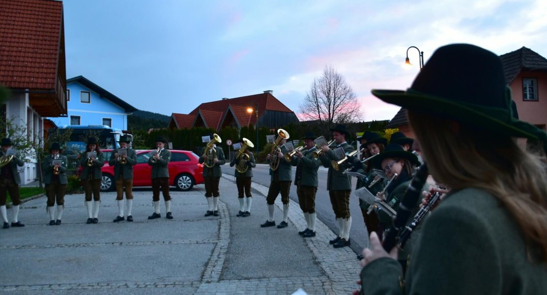 Osterwecken in Miesenbach